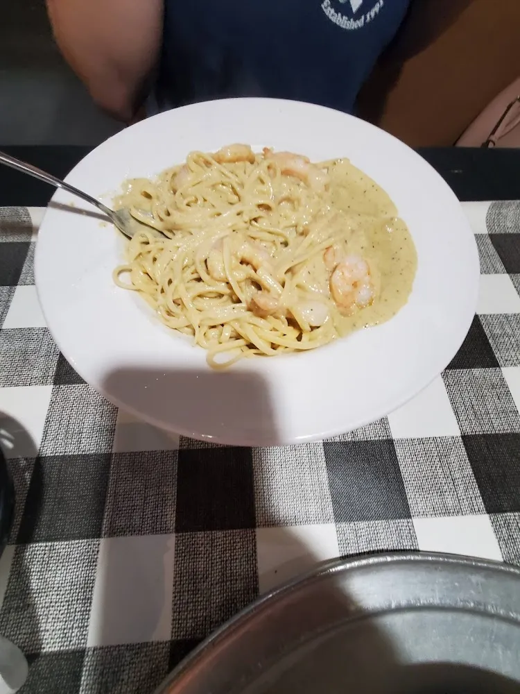Shrimp Fettuccine Alfredo